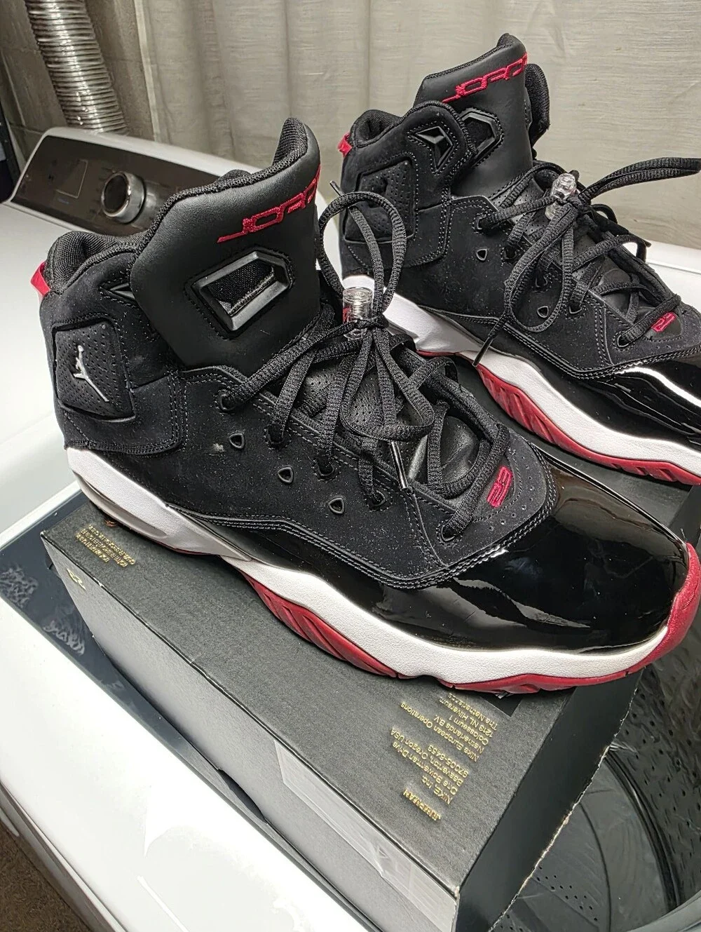 Jordan Black/Red/White Men's Basketball Sneakers